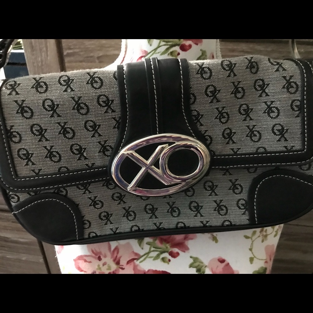 LAST CHANCE!!!! XOXO black and grey handbag